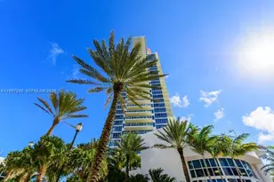 100 S Pointe Dr, Miami Beach, FL 33139 - Photo 33