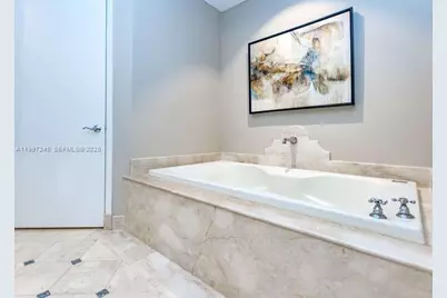 100 S Pointe Dr #3101, Miami Beach, FL 33139 - Photo 13