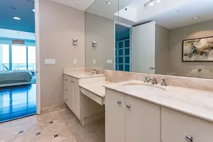 100 S Pointe Dr, Miami Beach, FL 33139 - Photo 15