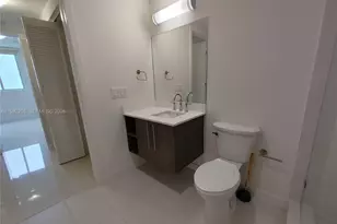 7661 NW 107th Ave, Doral, FL 33178 - Photo 41