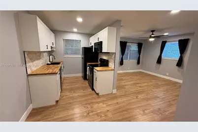 1035 SW 30th St #1, Fort Lauderdale, FL 33315 - Photo 3