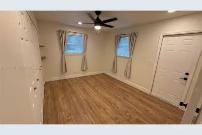 1035 SW 30th St #1, Fort Lauderdale, FL 33315 - Photo 11