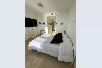 808 Brickell Key Dr #2002, Miami, FL 33131 - Photo 13