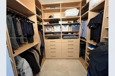 808 Brickell Key Dr #2002, Miami, FL 33131 - Photo 15