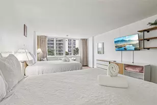 19201 Collins Ave, Sunny Isles Beach, FL 33160 - Photo 15