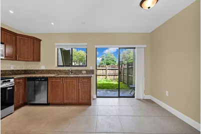 4930 S University Dr #4930, Davie, FL 33328 - Photo 29