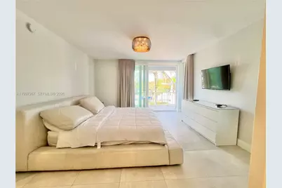 7832 Collins Ave #304, Miami Beach, FL 33141 - Photo 15