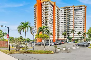 1301 NE Miami Gardens Dr, Miami, FL 33179 - Photo 1