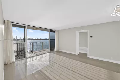 7601 E Treasure Dr #1119, North Bay Village, FL 33141 - Photo 21