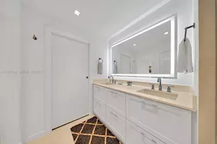 199 Ocean Ln Dr, Key Biscayne, FL 33149 - Photo 23