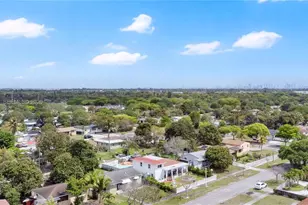 1335 NW 129th St, North Miami, FL 33167 - Photo 3