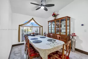 3462 Harness Cir, Wellington, FL 33449 - Photo 9