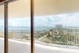 11113 Biscayne Blvd, Miami, FL 33181 - Photo 1