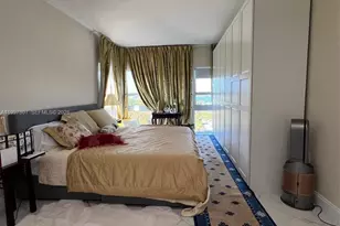 880 NE 69th St, Miami, FL 33138 - Photo 17