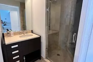 18201 Collins Ave, Sunny Isles Beach, FL 33160 - Photo 17