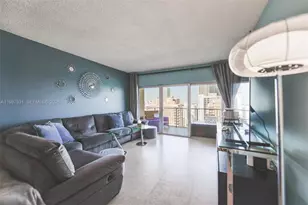 1950 S Ocean Dr, Hallandale Beach, FL 33009 - Photo 17