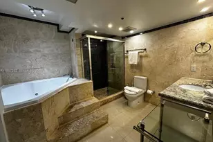 5225 Collins Ave, Miami Beach, FL 33140 - Photo 7