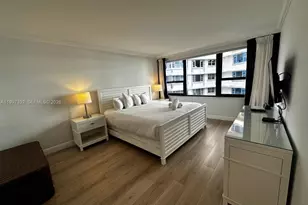 5225 Collins Ave, Miami Beach, FL 33140 - Photo 5
