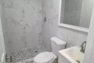 965 NW 10th St, Florida City, FL 33034 - Photo 13