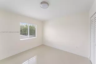 2268 NW 52nd St, Miami, FL 33142 - Photo 7