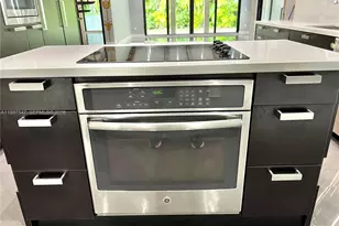 9331 NW 48th Doral Terrace, Doral, FL 33178 - Photo 5