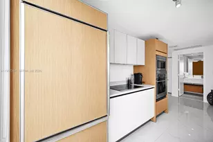 460 NE 28th St, Miami, FL 33137 - Photo 17