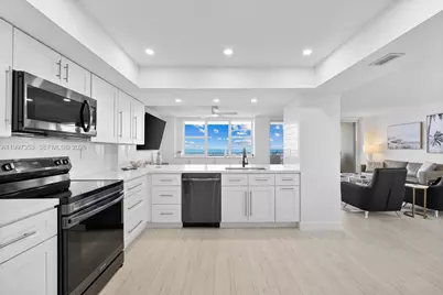 3180 S Ocean Dr #516, Hallandale Beach, FL 33009 - Photo 1