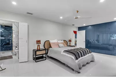 470 NW 88th Ter, El Portal, FL 33150 - Photo 9