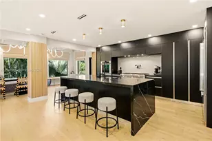 436 NE 88th St, El Portal, FL 33138 - Photo 15