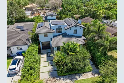 436 NE 88th St, El Portal, FL 33138 - Photo 49