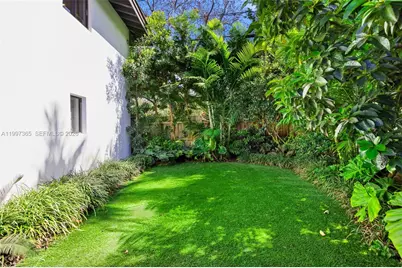 436 NE 88th St, El Portal, FL 33138 - Photo 47