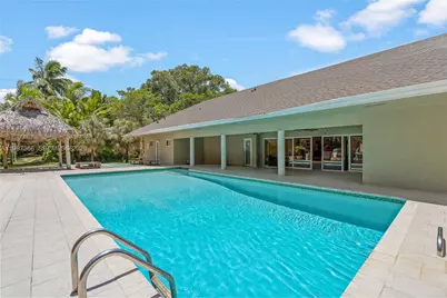 7990 SW 76th Ave, Miami, FL 33143 - Photo 9