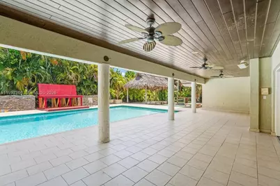 7990 SW 76th Ave, Miami, FL 33143 - Photo 15