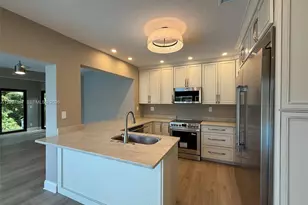 410 SW 56th Ave, Plantation, FL 33317 - Photo 5