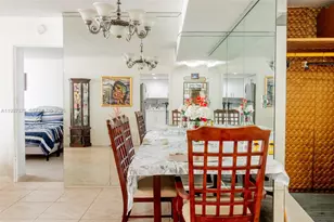 251 174th St, Sunny Isles Beach, FL 33160 - Photo 25
