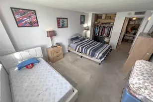 251 174th St, Sunny Isles Beach, FL 33160 - Photo 33