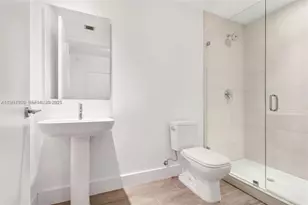 2900 NE 7th Ave, Miami, FL 33137 - Photo 9