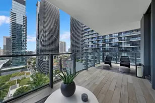 88 SW 7th St, Miami, FL 33130 - Photo 25