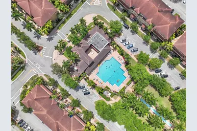 1148 SW 147th Ave, Pembroke Pines, FL 33027 - Photo 29