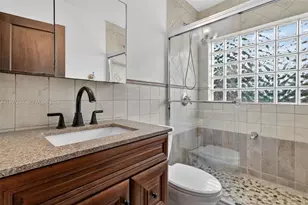 1601 N 16th Ct, Hollywood, FL 33020 - Photo 13