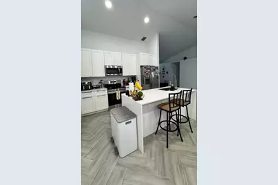 427 SW 169th Ter, Weston, FL 33326 - Photo 67