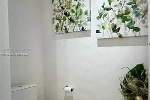 851 NE 1st Ave, Miami, FL 33132 - Photo 23