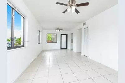 1490 W 42nd Pl #206, Hialeah, FL 33012 - Photo 5