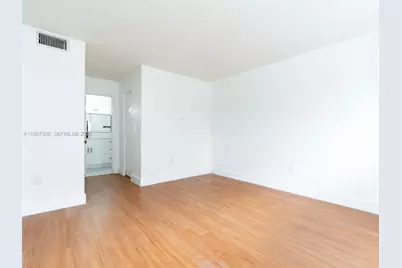 1490 W 42nd Pl #206, Hialeah, FL 33012 - Photo 17