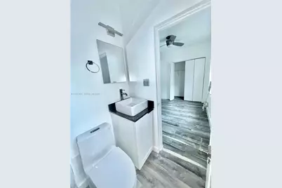 1036 SW 5th St #12, Miami, FL 33130 - Photo 17