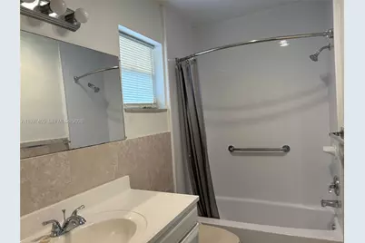 20200 NE 27th Ct #28, Aventura, FL 33180 - Photo 5