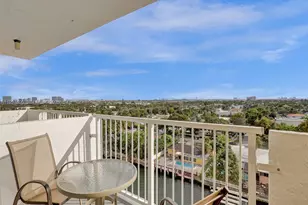 2020 NE 135th St, North Miami, FL 33181 - Photo 17