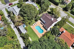 1515 Dewey St, Hollywood, FL 33020 - Photo 9