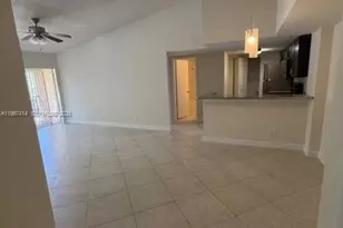 10725 Cleary Blvd, Plantation, FL 33324 - Photo 3