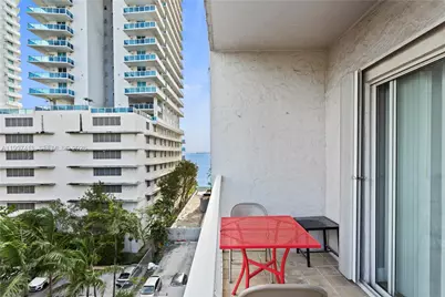 677 NE 24th St #604, Miami, FL 33137 - Photo 7